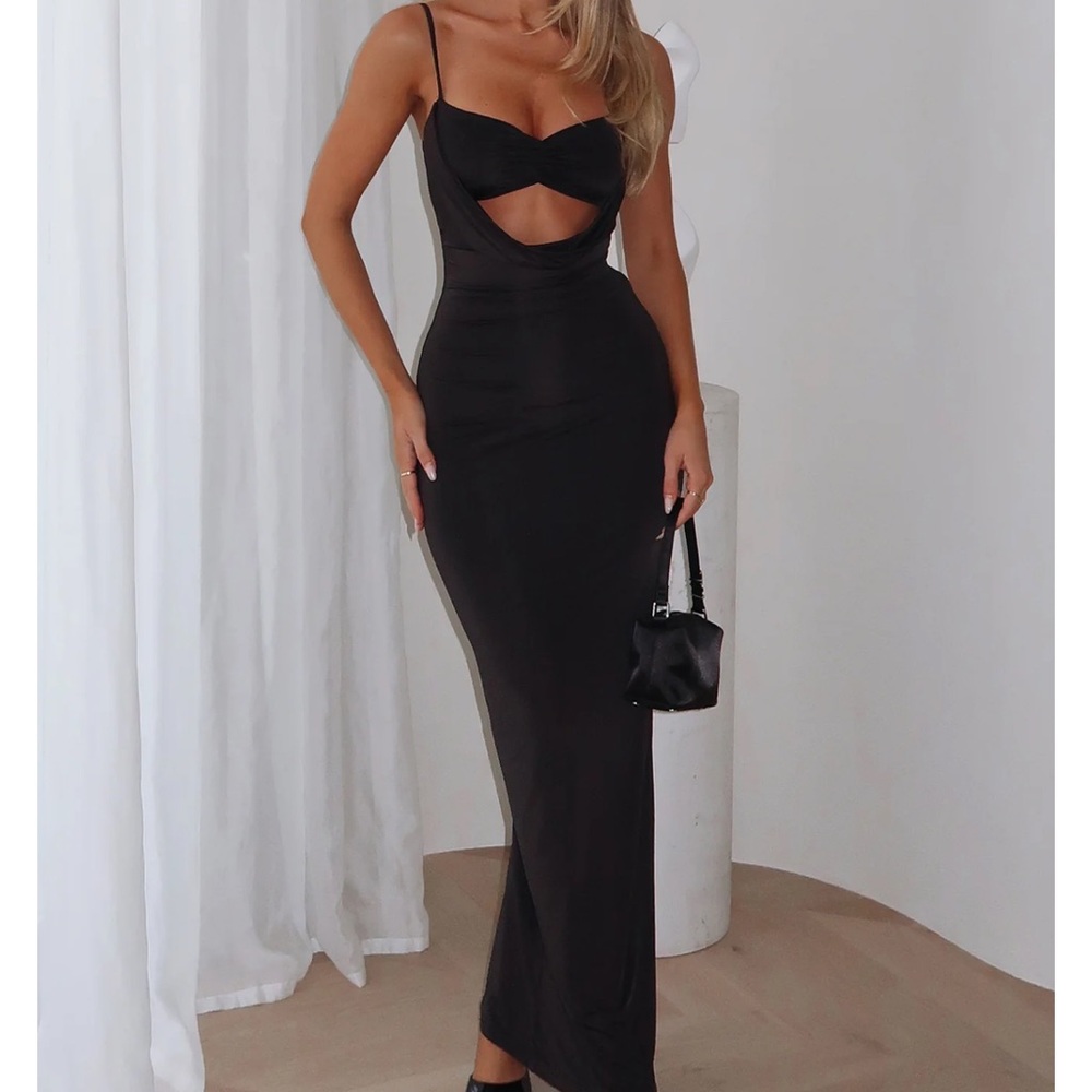 LIKE NEW White Fox Boutique Hit the city dress